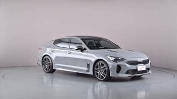 2022 KIA STINGER