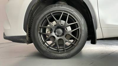 2021 TOYOTA KLUGER gallery