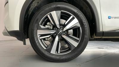 2023 NISSAN X-TRAIL gallery