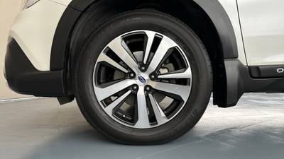 2020 SUBARU OUTBACK gallery