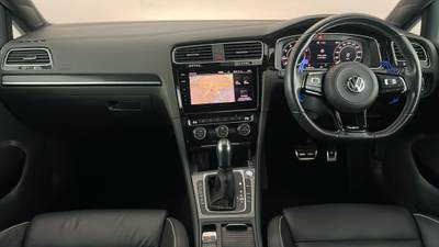 2019 VOLKSWAGEN GOLF interior