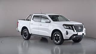 2021 NISSAN NAVARA