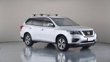2017 NISSAN PATHFINDER