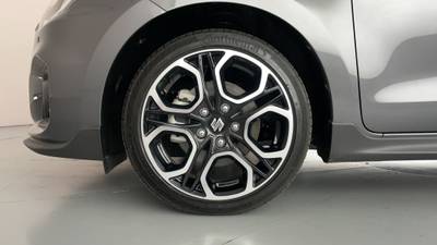 2022 SUZUKI SWIFT gallery