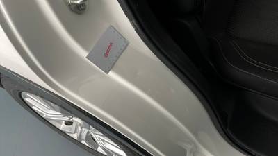 2021 MITSUBISHI OUTLANDER imperfections