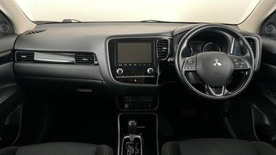 2021 MITSUBISHI OUTLANDER interior