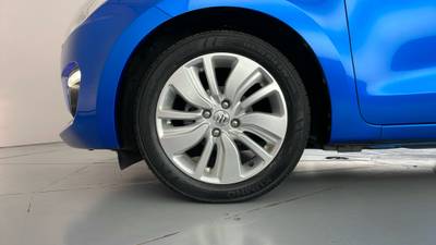 2019 SUZUKI SWIFT gallery
