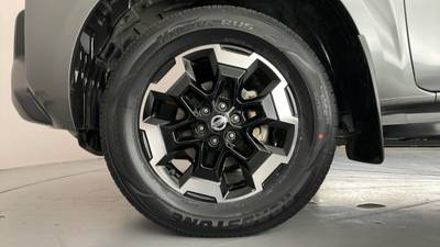 2021 NISSAN NAVARA gallery