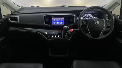 2018 Honda Odyssey interior