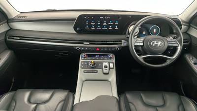 2023 Hyundai Palisade interior