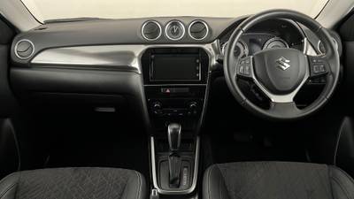 2019 SUZUKI VITARA interior