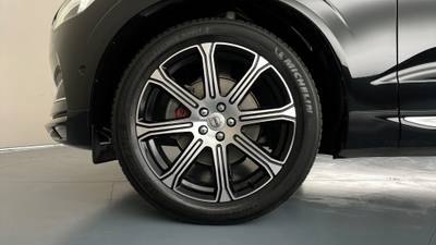 2019 VOLVO XC60 gallery