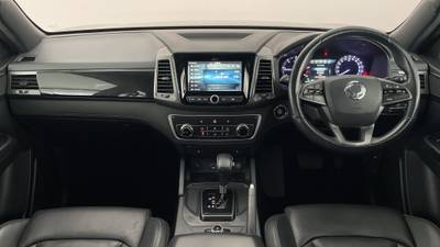 2021 SSANGYONG MUSSO interior