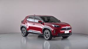 2022 TOYOTA YARIS CROSS