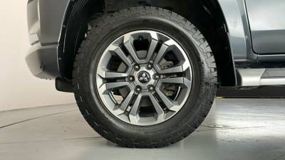 2020 MITSUBISHI TRITON gallery