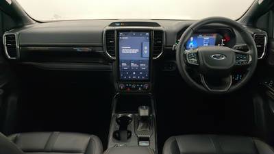 2022 FORD RANGER interior