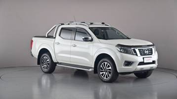 2020 NISSAN NAVARA