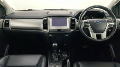 2020 FORD EVEREST interior