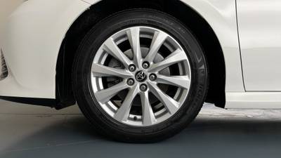 2019 TOYOTA CAMRY gallery