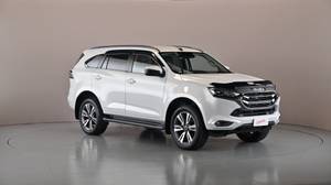 2022 ISUZU MU-X