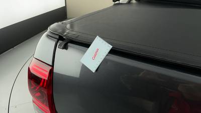 2018 TOYOTA HILUX imperfections