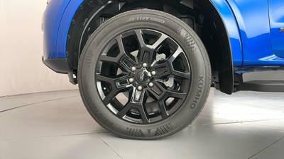 2023 FORD EVEREST gallery