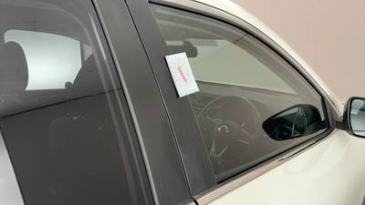 2021 NISSAN X-TRAIL imperfections