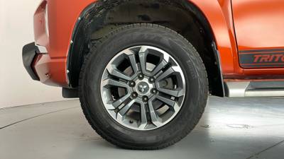 2019 MITSUBISHI TRITON gallery