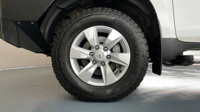 2020 TOYOTA LANDCRUISER PRADO gallery