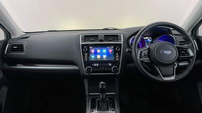 2018 SUBARU OUTBACK interior