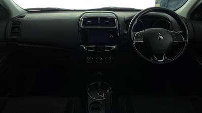 2015 MITSUBISHI ASX interior