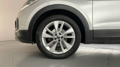 2022 VOLKSWAGEN T-CROSS gallery