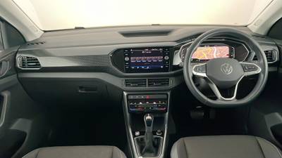2022 VOLKSWAGEN T-CROSS interior