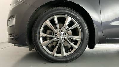 2018 KIA CARNIVAL gallery