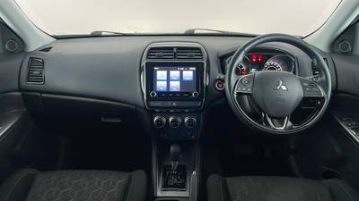 2021 MITSUBISHI ASX interior