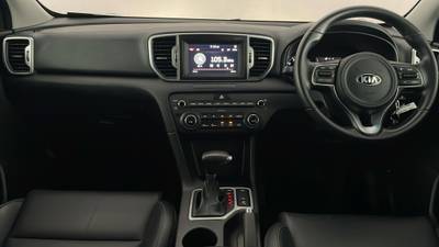 2016 KIA SPORTAGE interior
