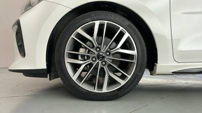 2019 KIA RIO gallery