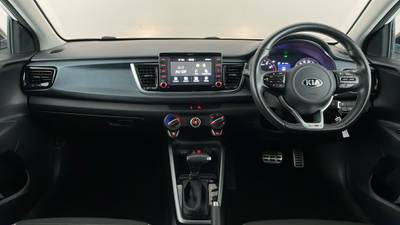 2019 KIA RIO interior