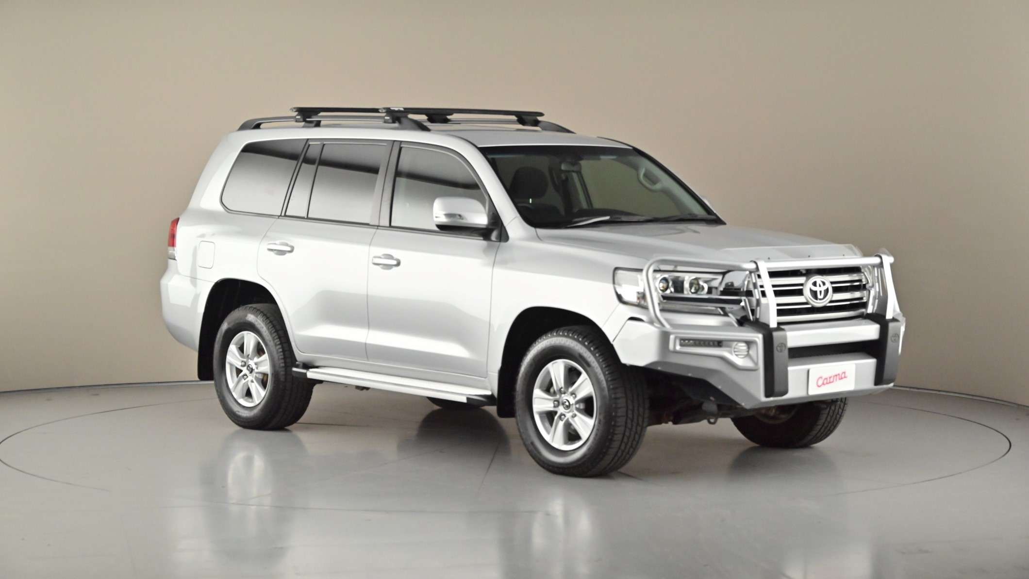 Carma 2016 toyota landcruiser 88 990