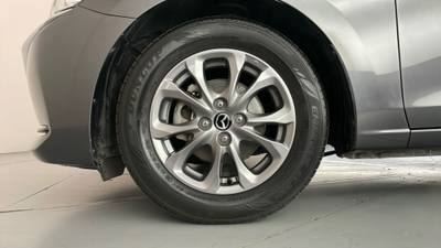 2020 MAZDA 2 gallery