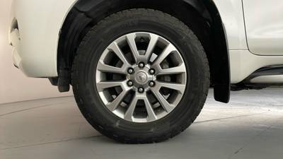 2019 TOYOTA LANDCRUISER PRADO gallery