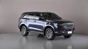 2022 ISUZU MU-X