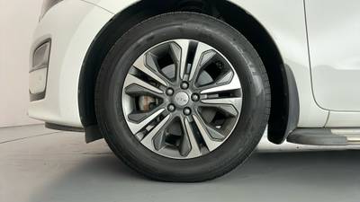 2019 KIA CARNIVAL gallery