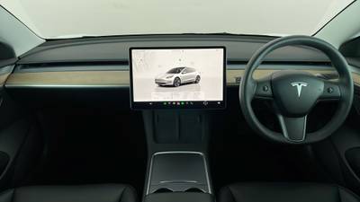 2023 TESLA MODEL 3 interior