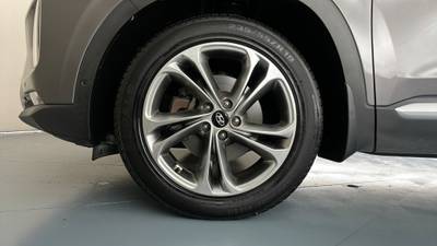 2019 HYUNDAI SANTA FE gallery