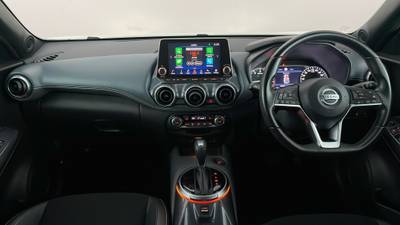2020 NISSAN JUKE interior