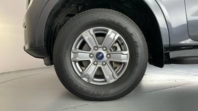 2022 Ford Everest gallery