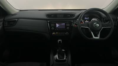 2020 NISSAN X-TRAIL interior