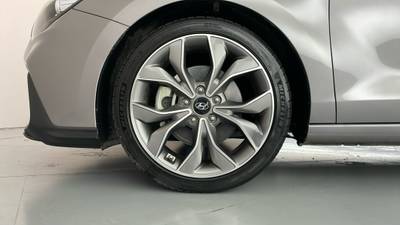 2022 HYUNDAI i30 gallery