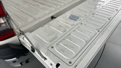 2023 TOYOTA HILUX imperfections
